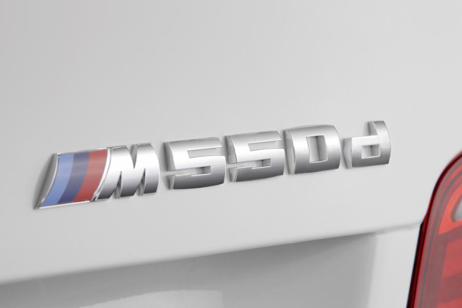  BMW M550d xDrive 2012 года  (фото 153 из 175)